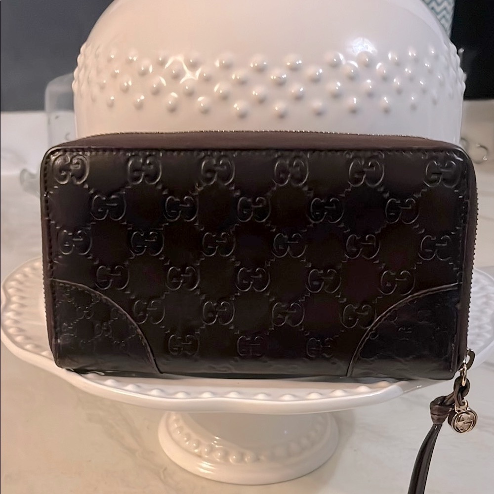 Gucci Long Brown Embossed Zip Wallet